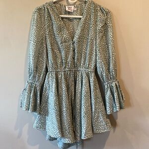 NWOT Princess Polly Romper